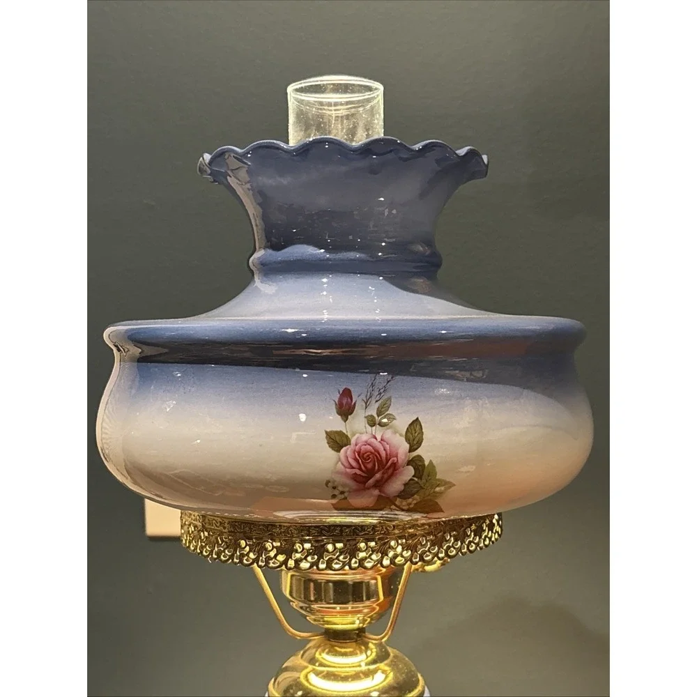 Vintage Gone With The Wind Hurricane Parlor Blue Floral Glass Table Lamp
